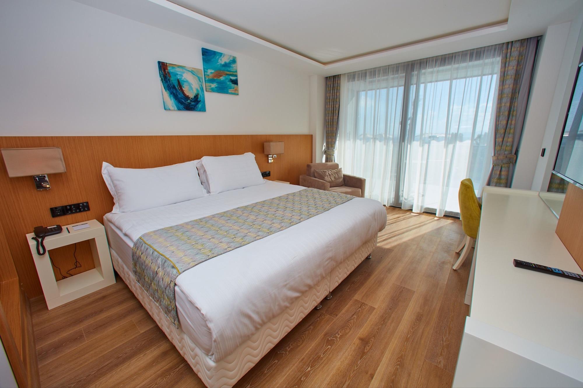Çeşme The Nowness Luxury Hotel & Spa Adulty Only מראה חיצוני תמונה