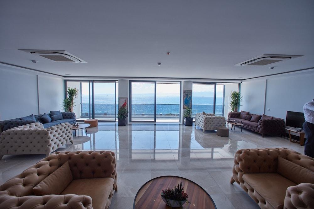Çeşme The Nowness Luxury Hotel & Spa Adulty Only מראה חיצוני תמונה