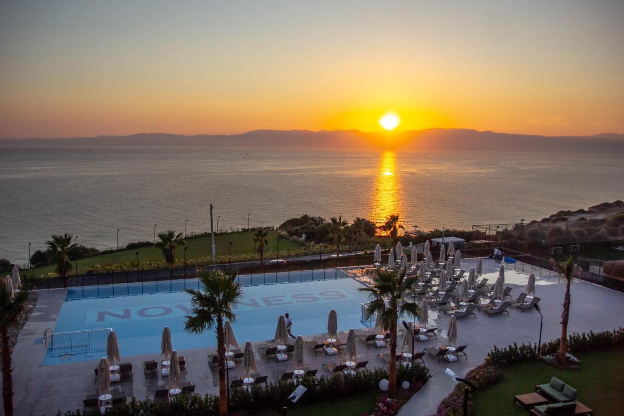 Çeşme The Nowness Luxury Hotel & Spa Adulty Only מראה חיצוני תמונה
