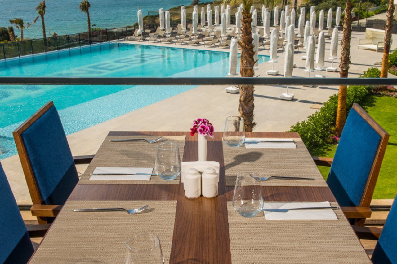 Çeşme The Nowness Luxury Hotel & Spa Adulty Only מראה חיצוני תמונה
